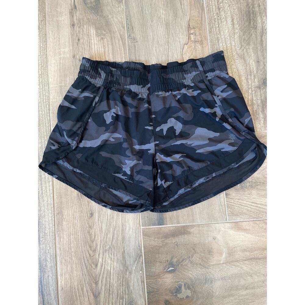 Athleta Women’s Camo Mesh Racer Run Athletic Shorts 4” Black/Grey Small